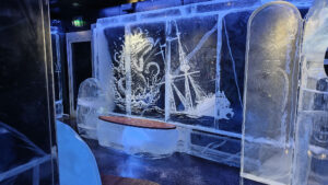 stockholm_icebar_ice_art1
